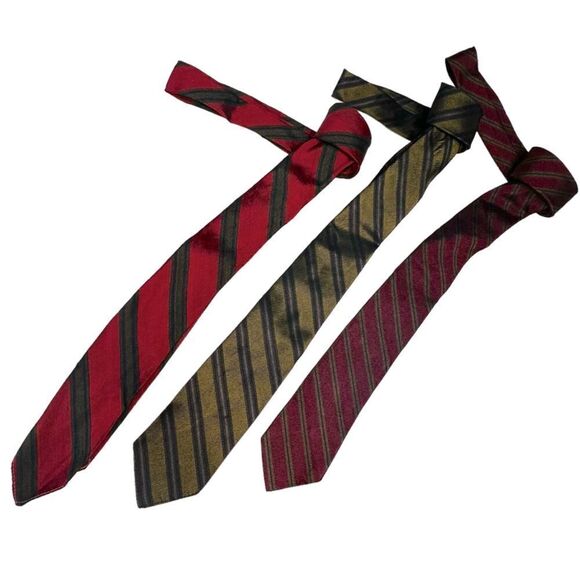 Vintage 60s Silk Reds, Greens and Golds Striped Neck ties - Picture 3 of 7